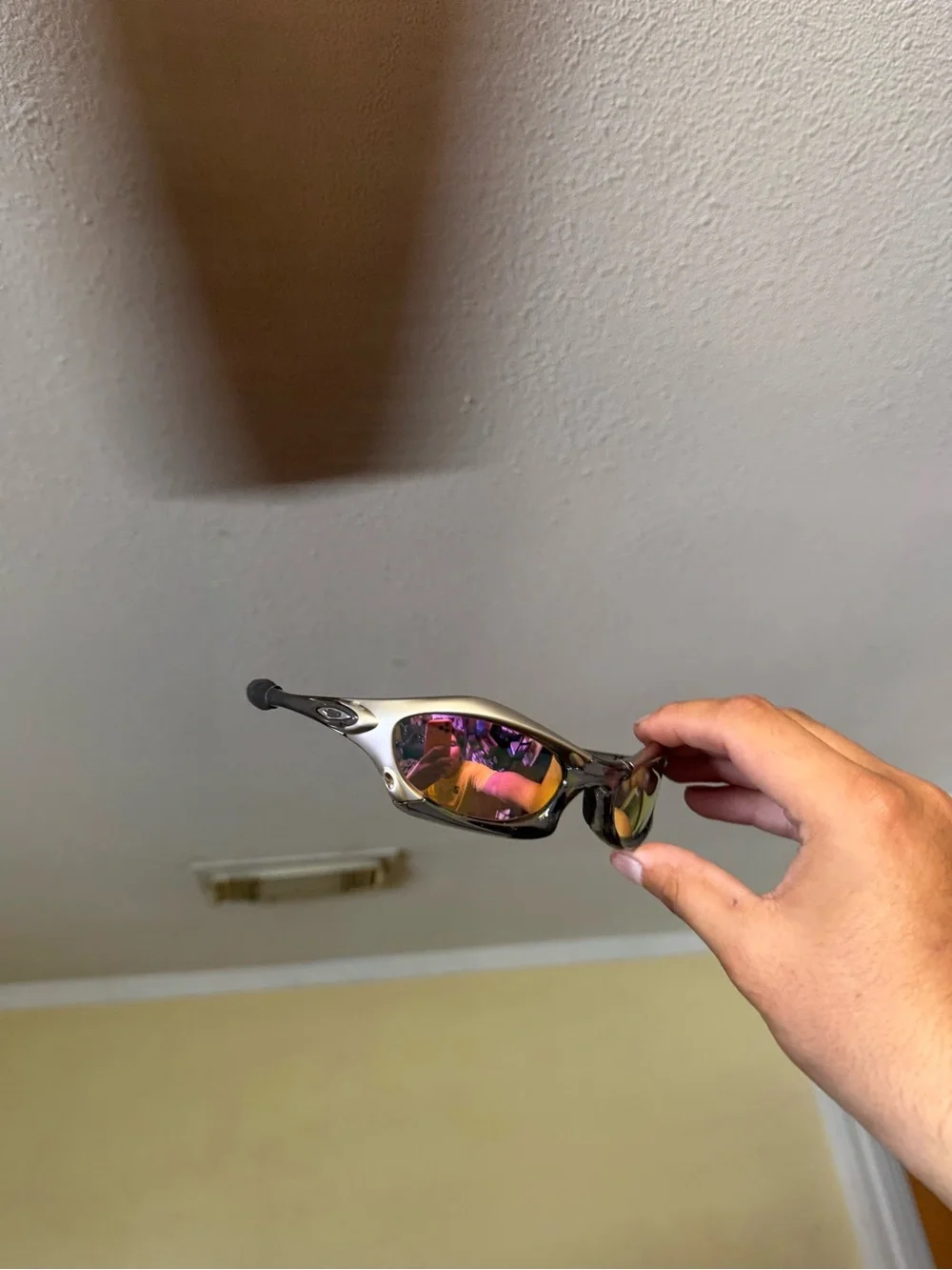 Reflective Silver Sport Sunglasses with Pink Mirror Lenses Oakley